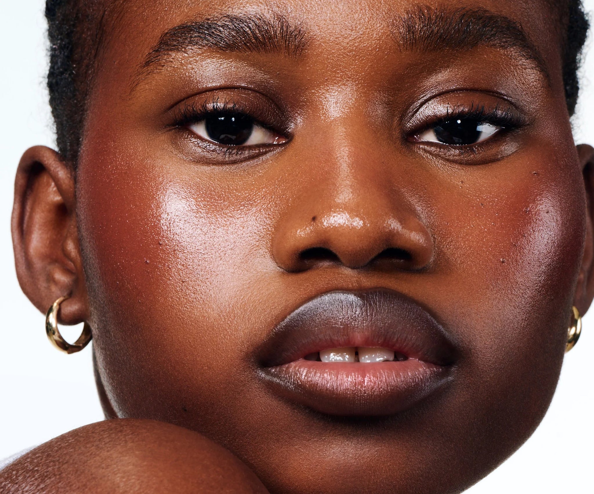 Peptide Lip Shape – The Contouring Lip Shaper